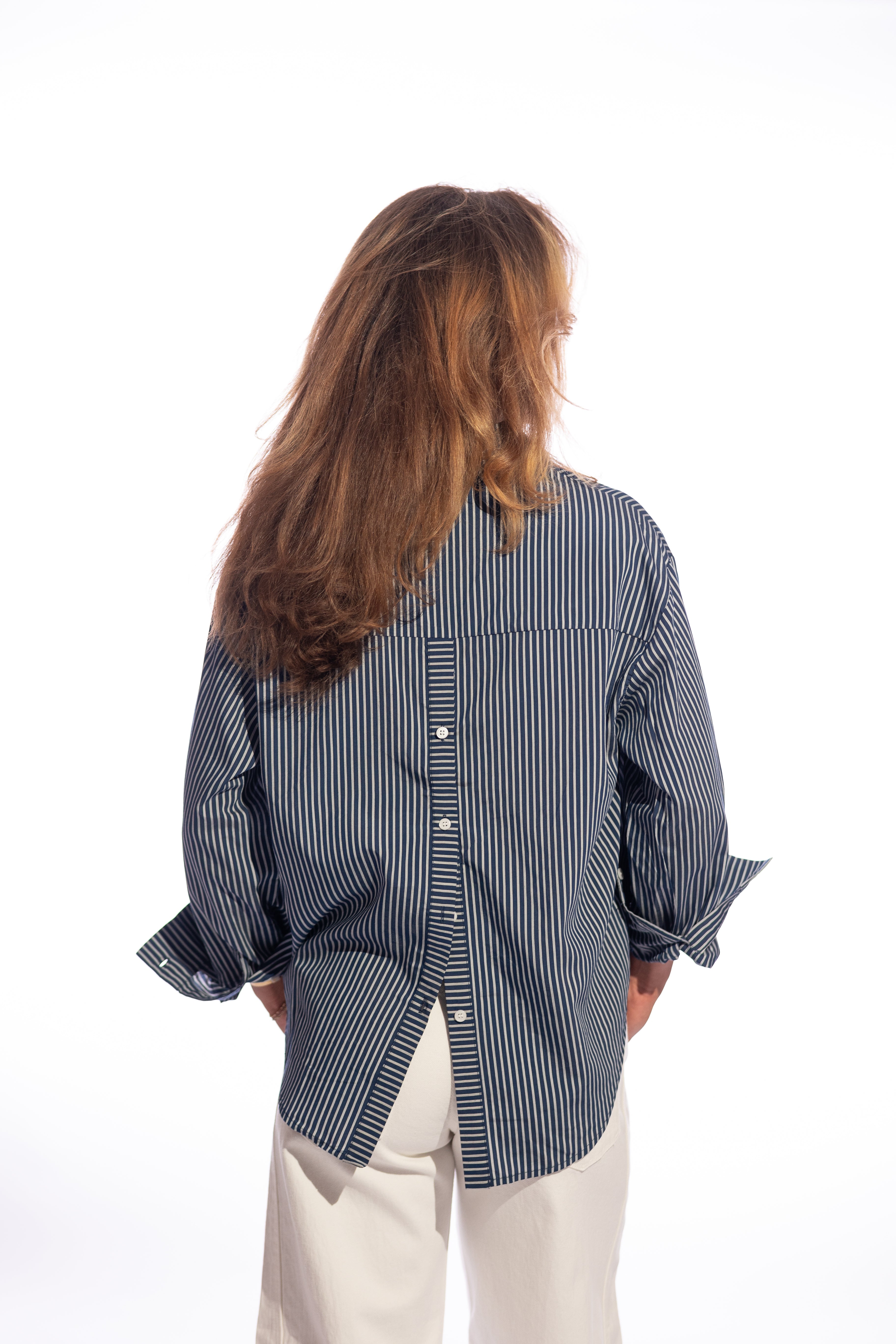Aire Button Down