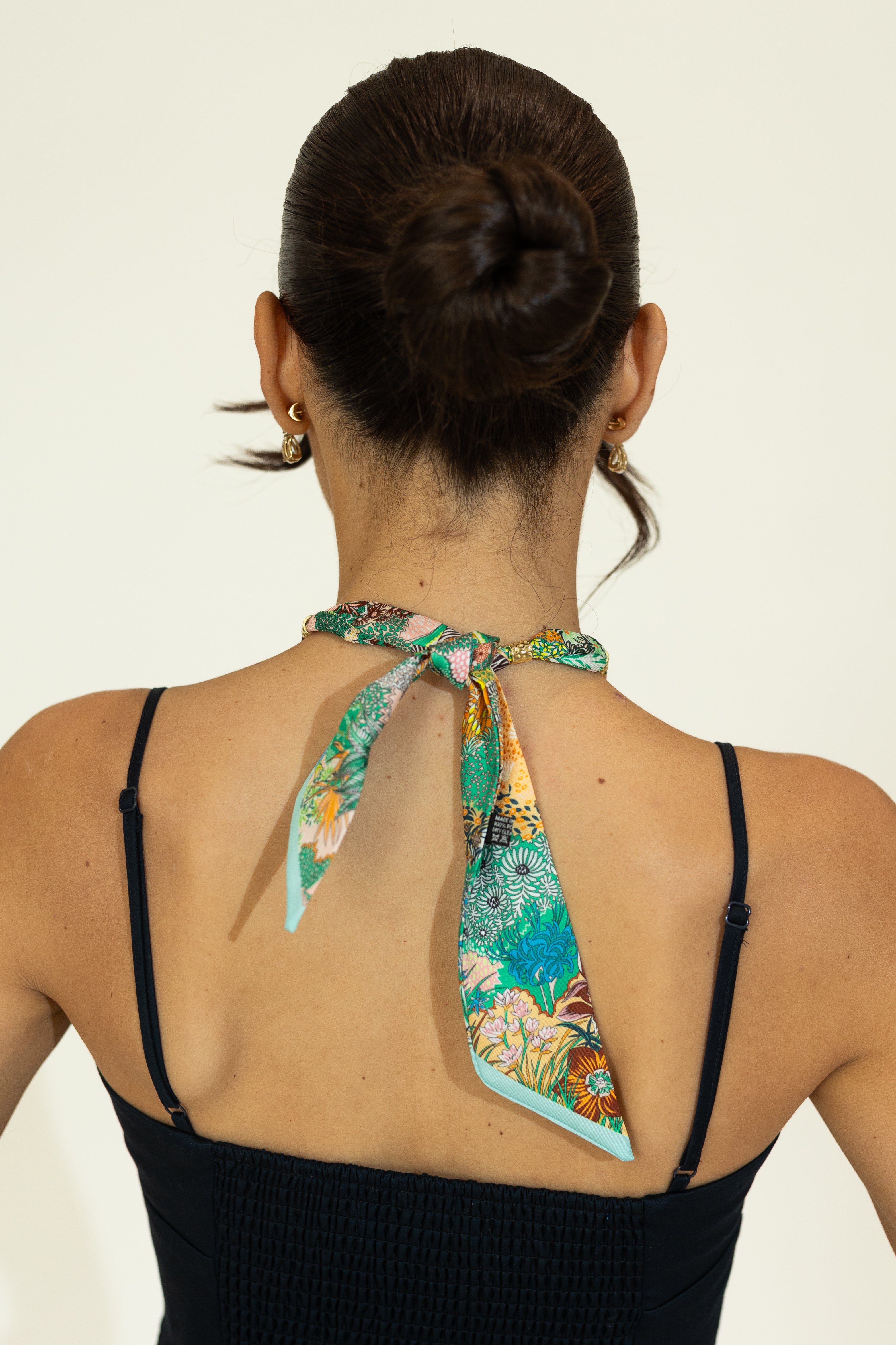 Ravello Green Scarf Necklace